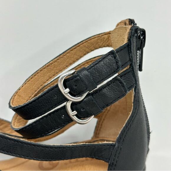 Born Challis Gladiator Wedge Sandals - BLACK - Picture 3 of 9